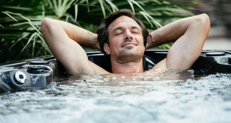 Risks and Benefits of Hot Tubs After Vasectomy