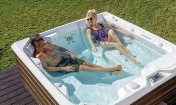 Can You Make a Hot Tub Cool in the Summer?