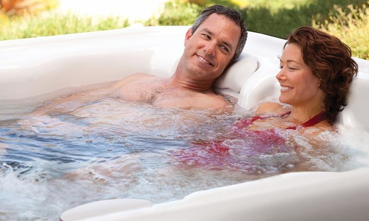 hot tub usage recommendations for adults