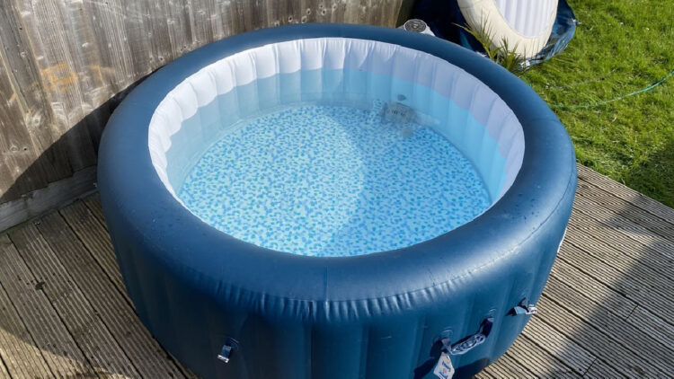 how to find a leak in inflatable hot tub