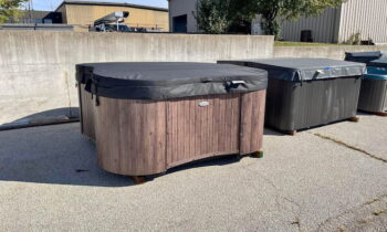 How to Sell a Used Hot Tub? A Step-by-step Guide