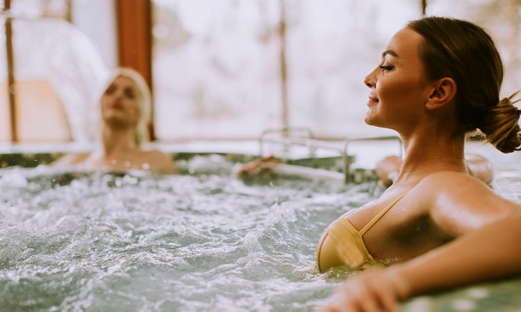 wearing accessories in hot tub